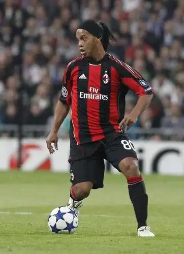 在亚团赛中 在亚团赛中